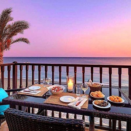 Myrtos Mare Suites Екстериор снимка