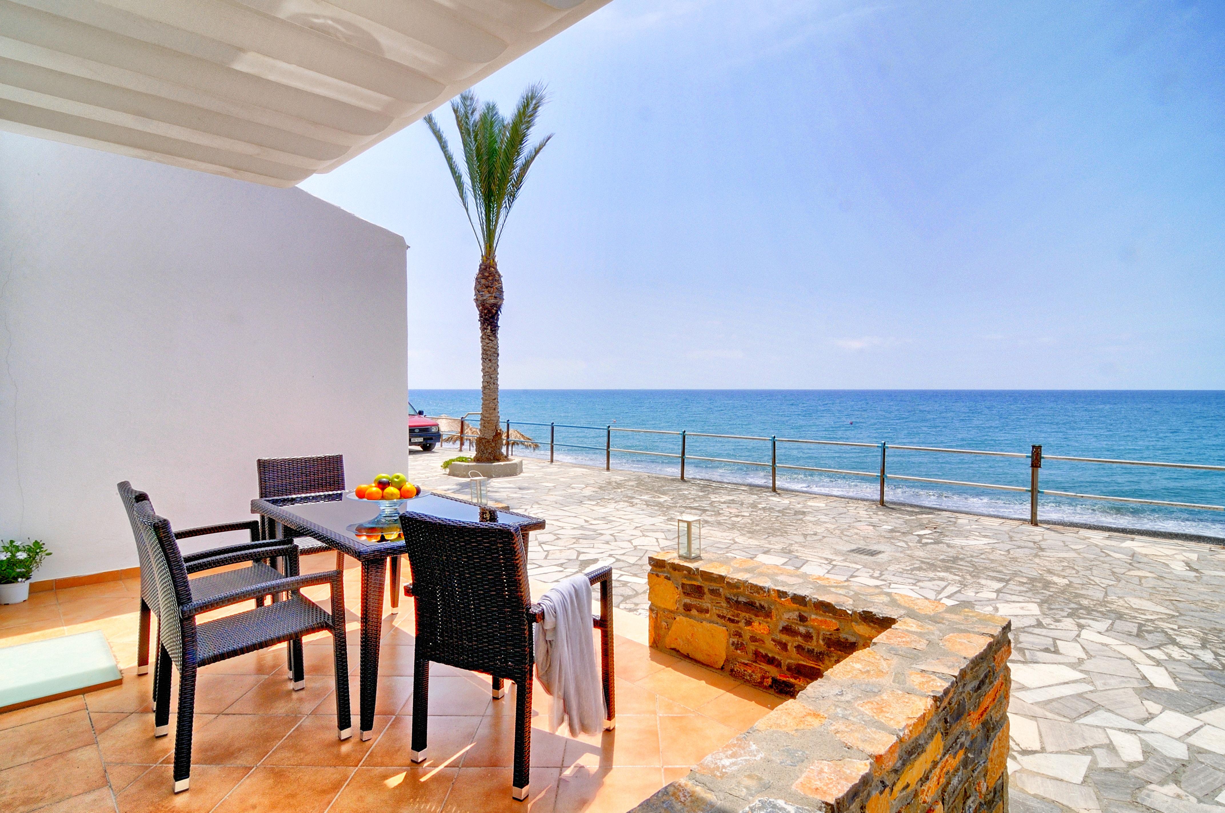 Myrtos Mare Suites Екстериор снимка