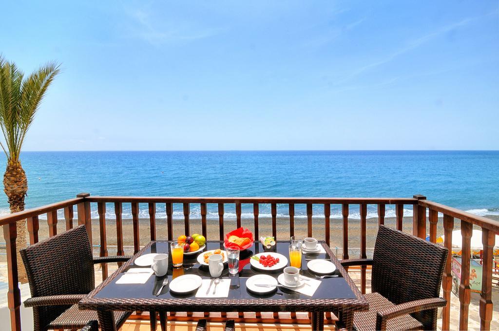 Myrtos Mare Suites Екстериор снимка