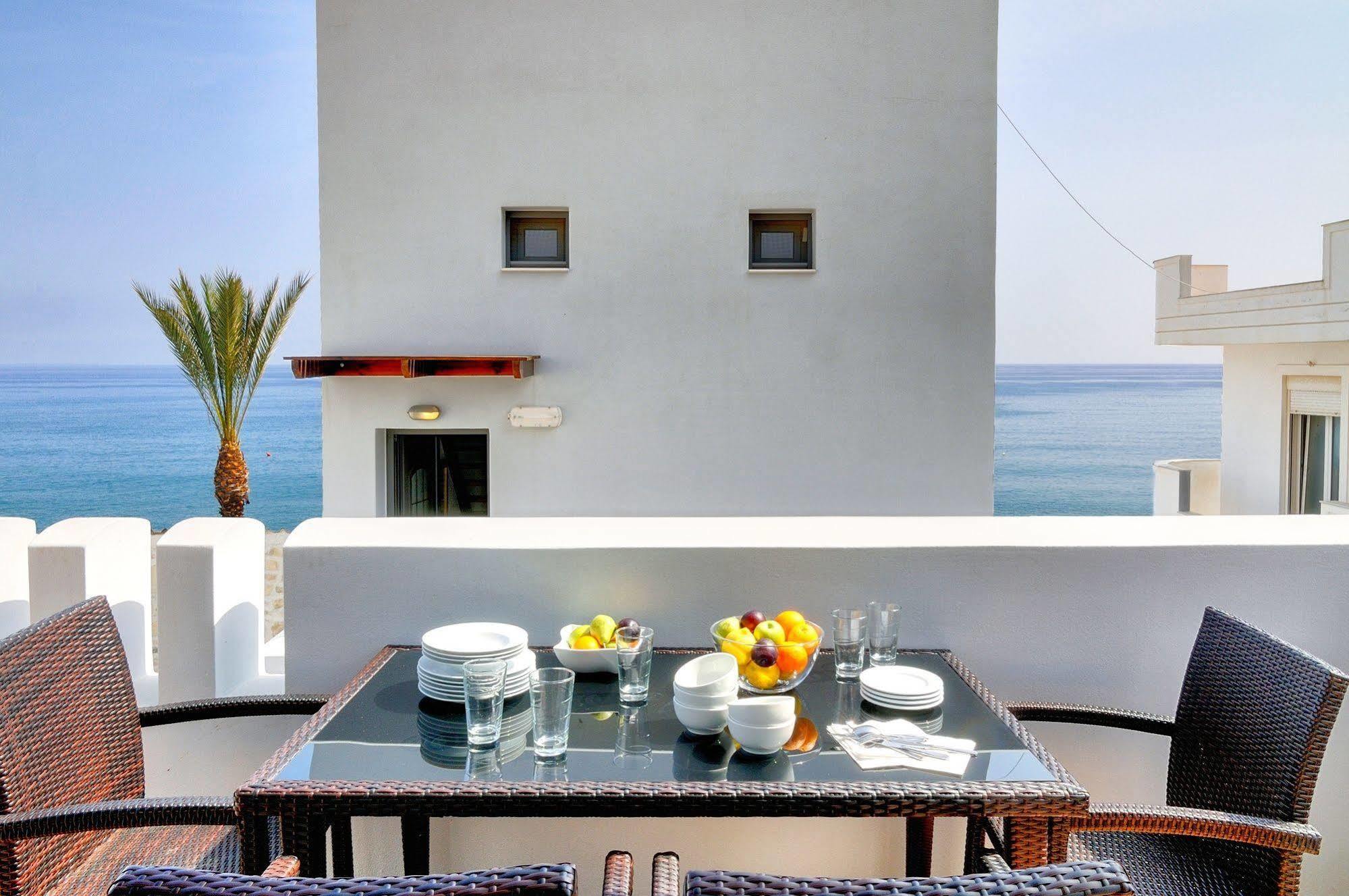 Myrtos Mare Suites Екстериор снимка